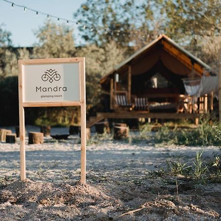 Hotel Glamping Mandra Satoka Exterior foto